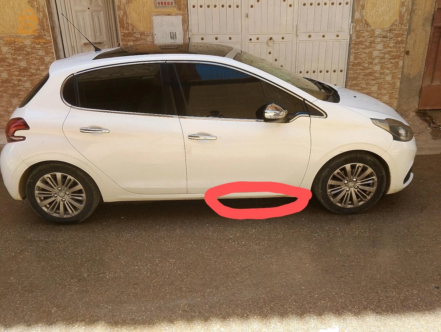 Peugeot 208 2016 7 BISKRA