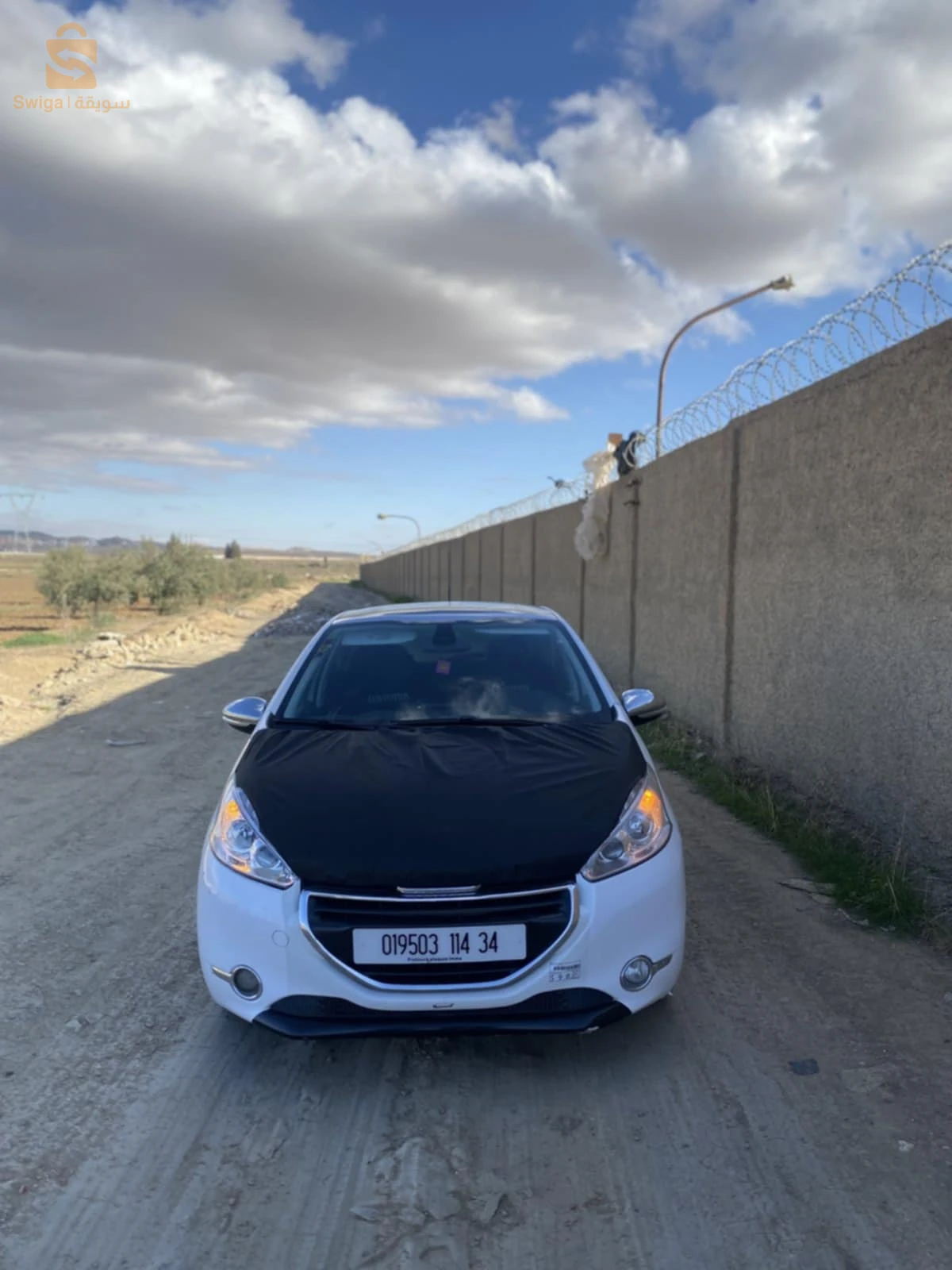 Peugeot 208 2014 34 BORDJ BOU ARRERIDJ