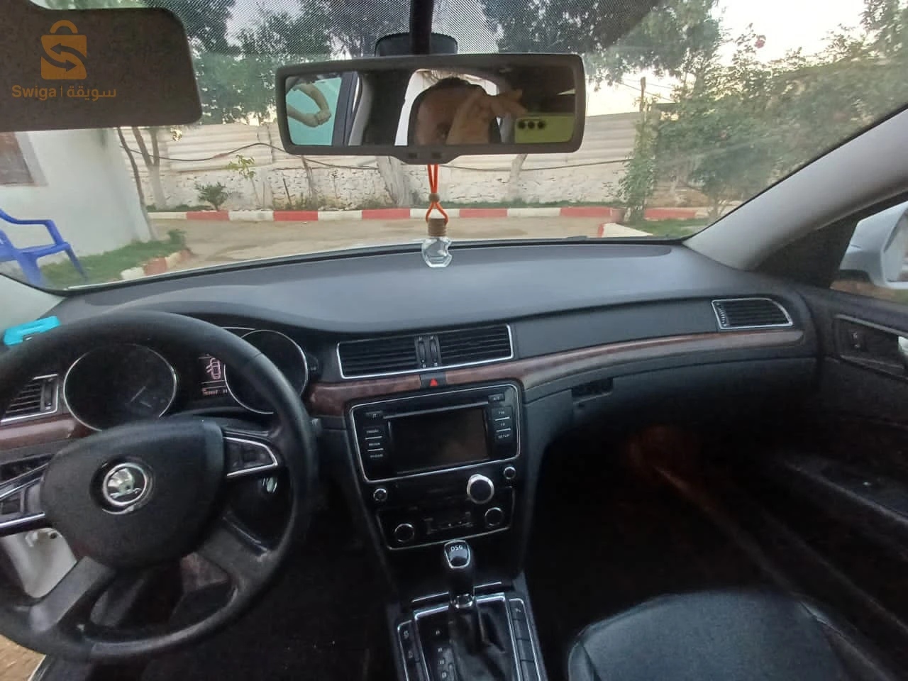 Skoda Superb 2014 5 BATNA