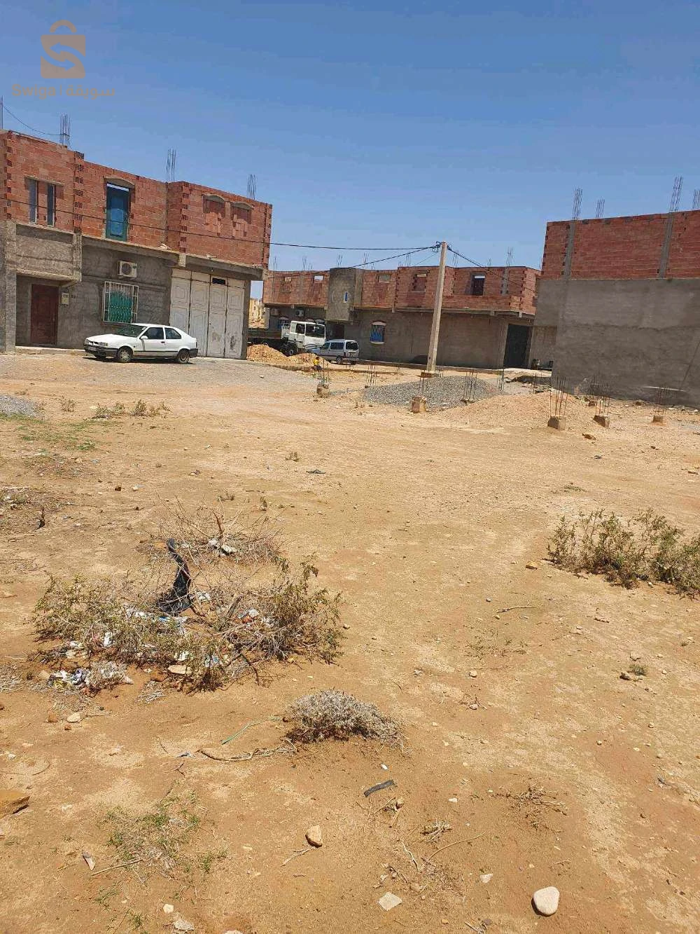 للبيع اراضي سكنية عدد الغرف 5 باتنة