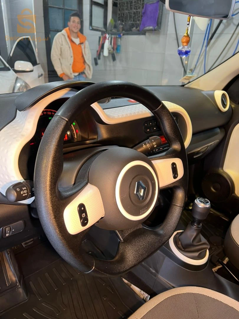 رينو Twingo 2021 5 باتنة