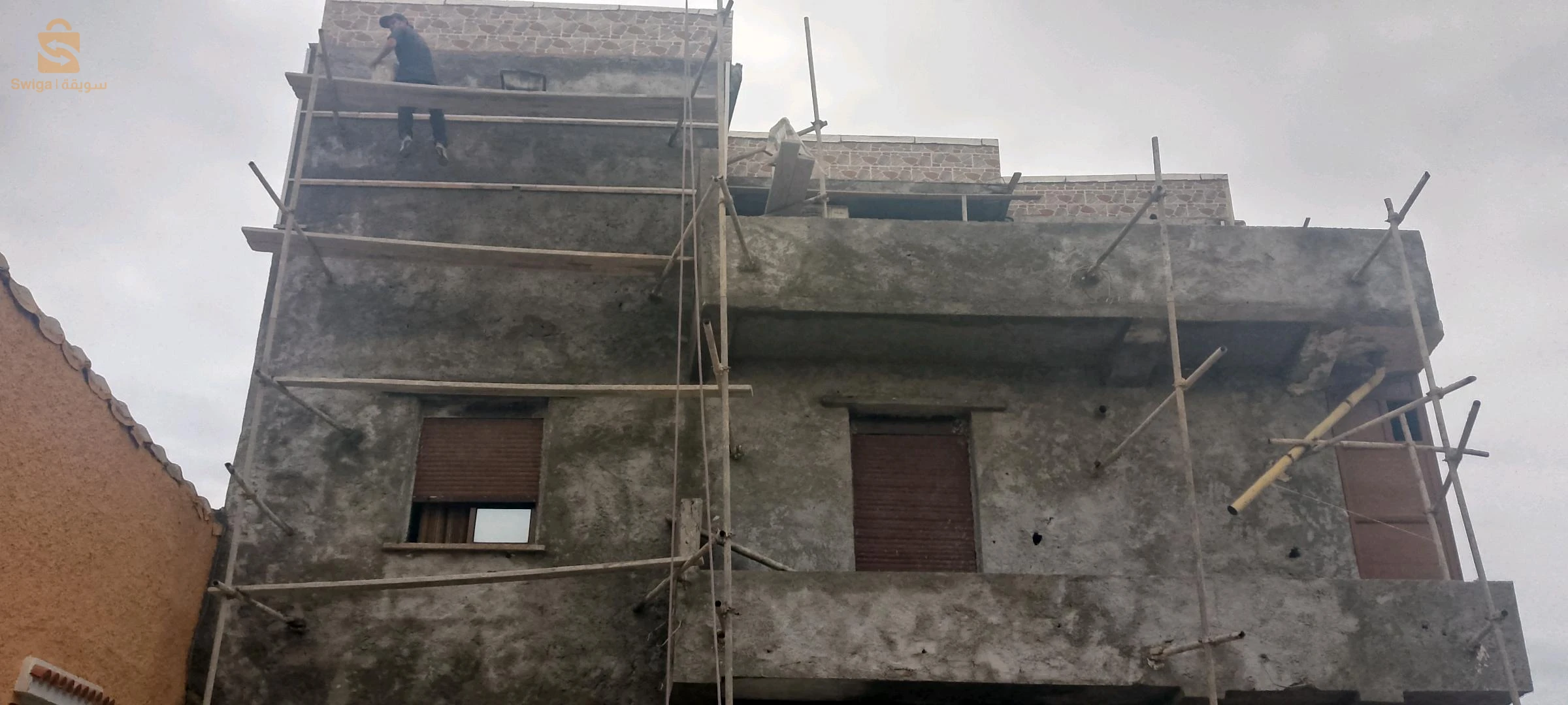 معدات البناء