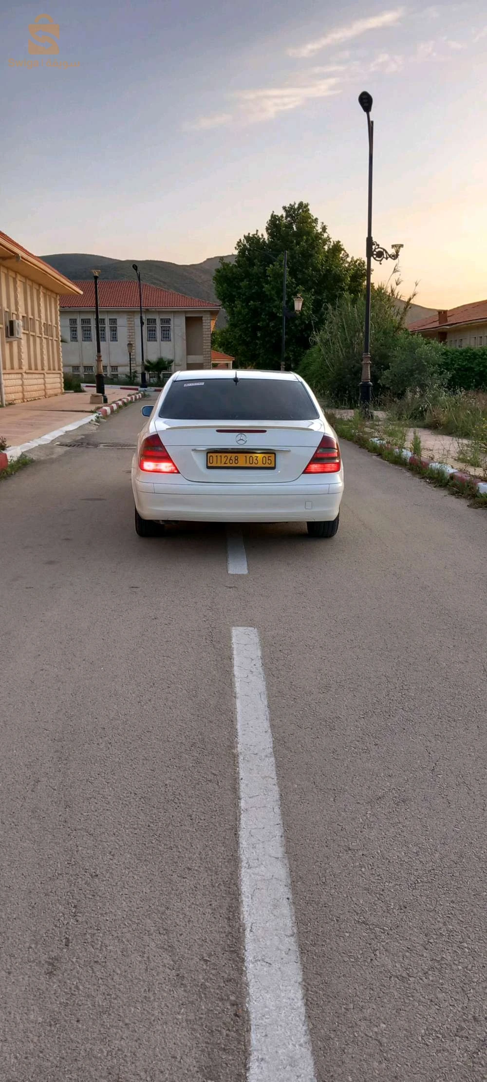 Mercedes 200 - 300 2003 5 BATNA