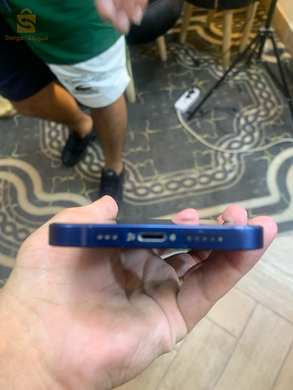 ايفون 12 للبيع