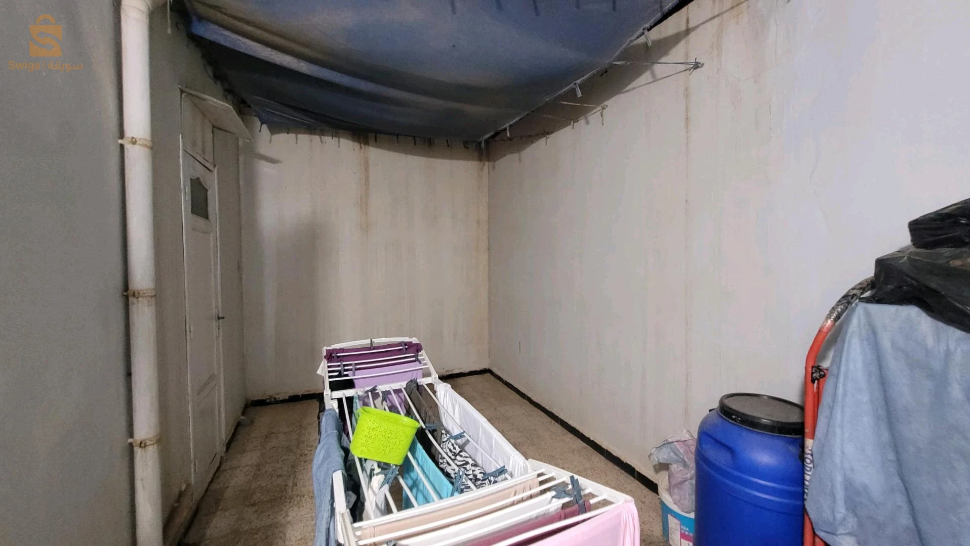 للبيع اراضي سكنية عدد الغرف 31 وهران