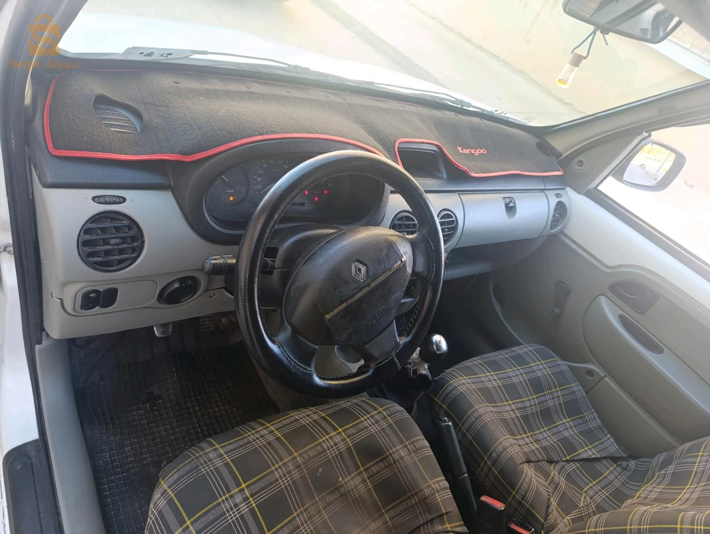 رينو Kangoo 2005 4 ام البواقي