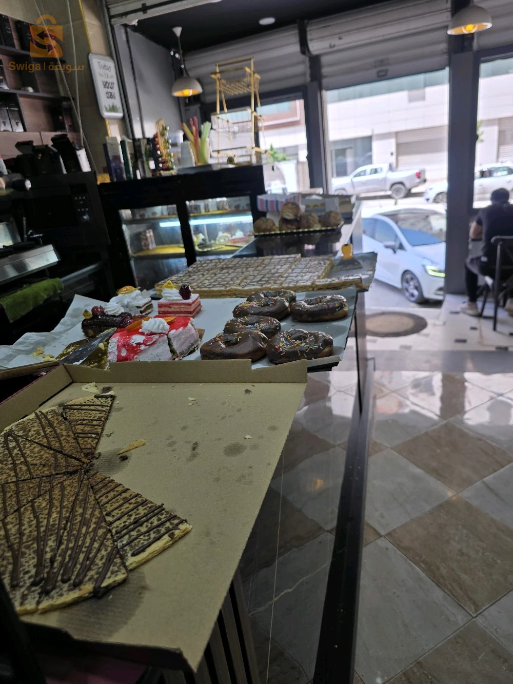 للبيع محلات تجارية عدد الغرف 25 قسنطينة