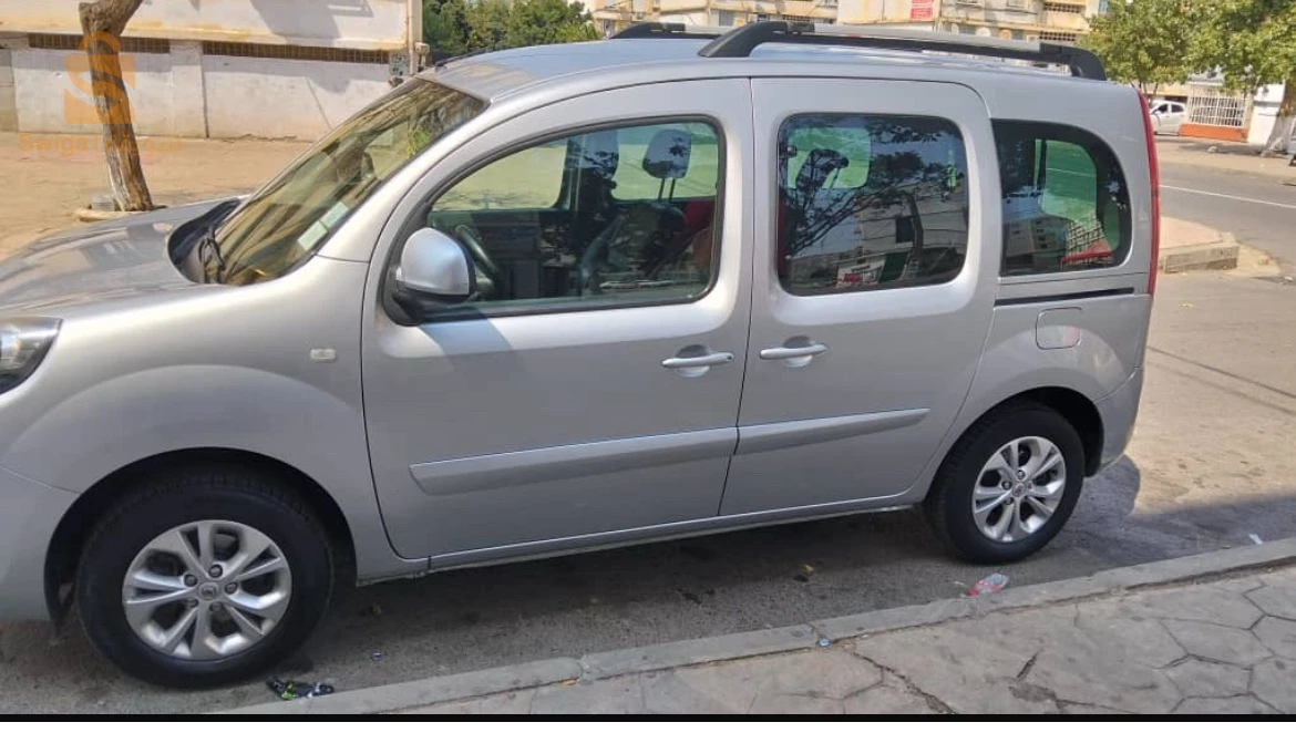 رينو Kangoo 2021 16 الجزائر