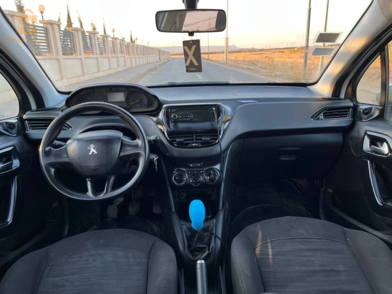 بيجو 208 2012 3 الاغواط