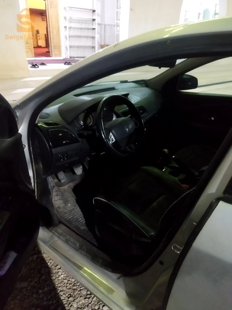 رينو Megane 2013 5 باتنة