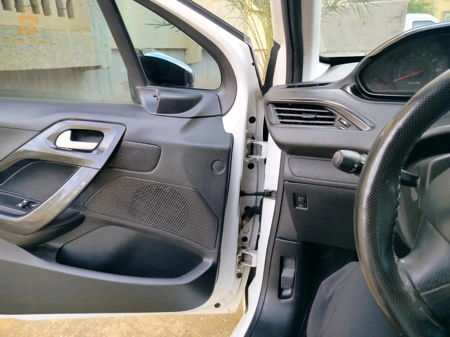 بيجو 208 2012 10 البويرة