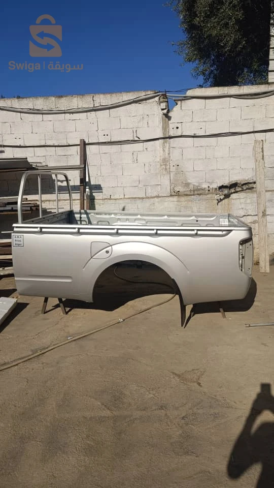 Extérieur et pièces de rechange 