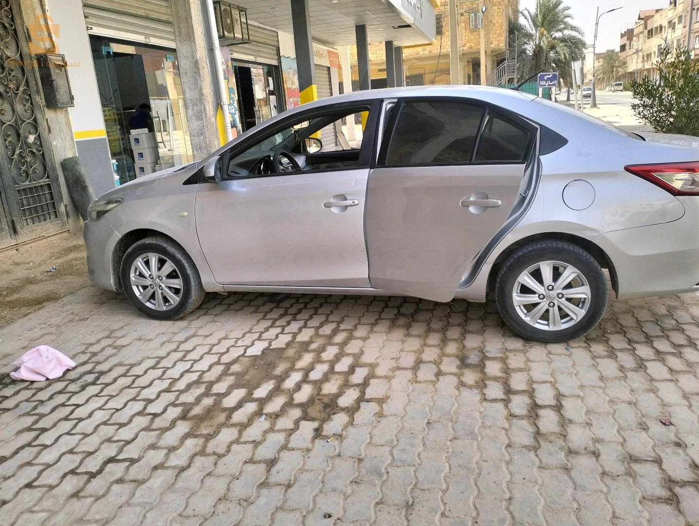 تويوتا Yaris 2014 39 الوادي