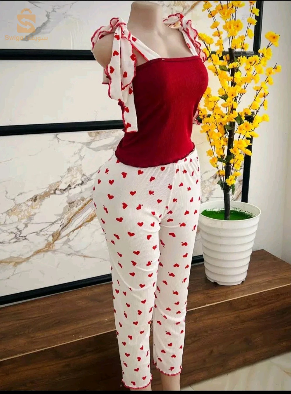 Vêtements de détente et vêtements de nuit 