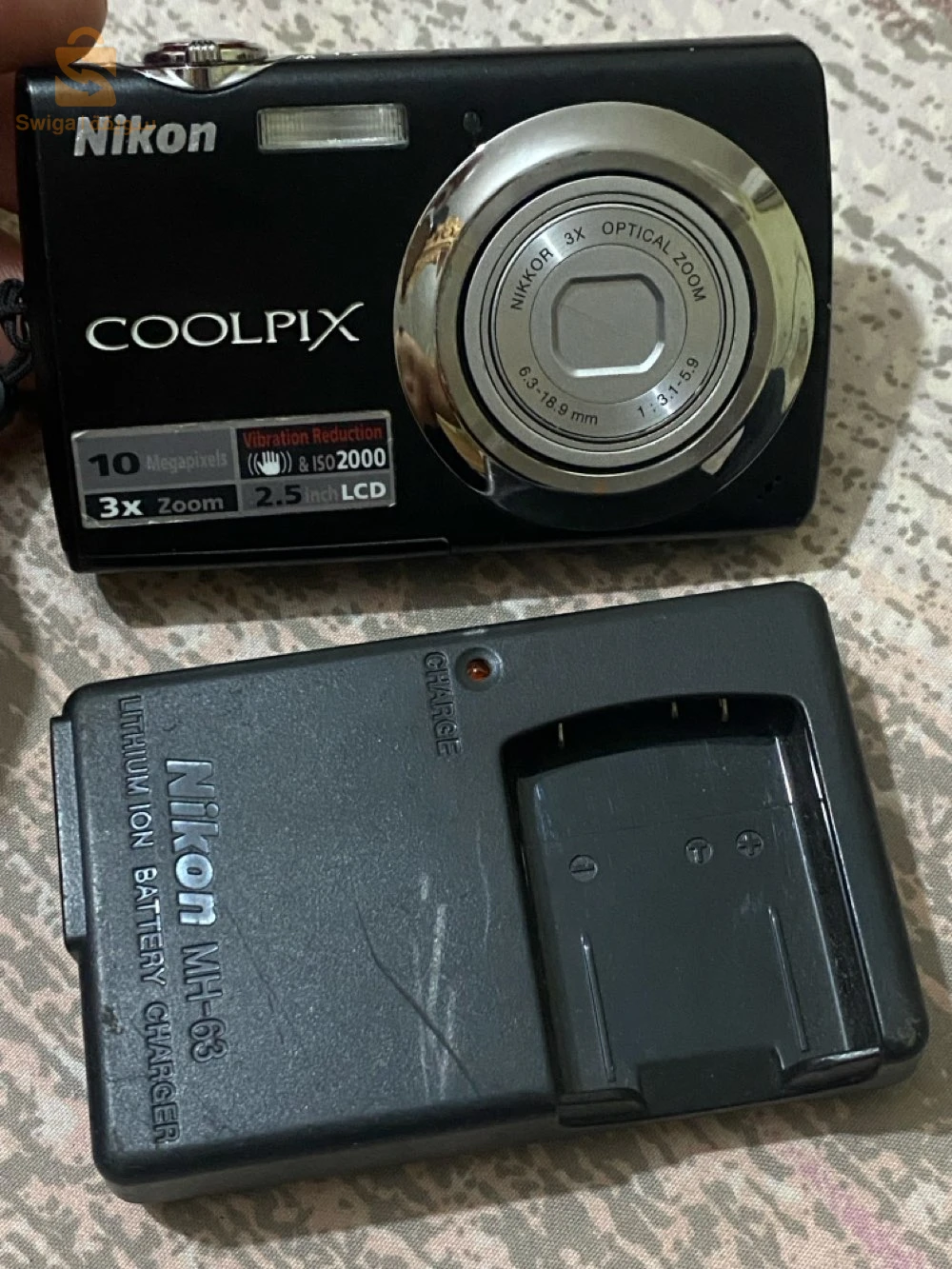 Nikon 