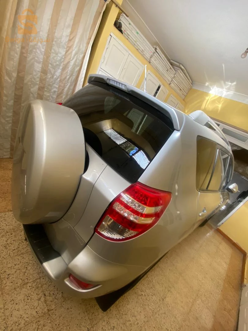 تويوتا RAV 4 2010 48 غليزان