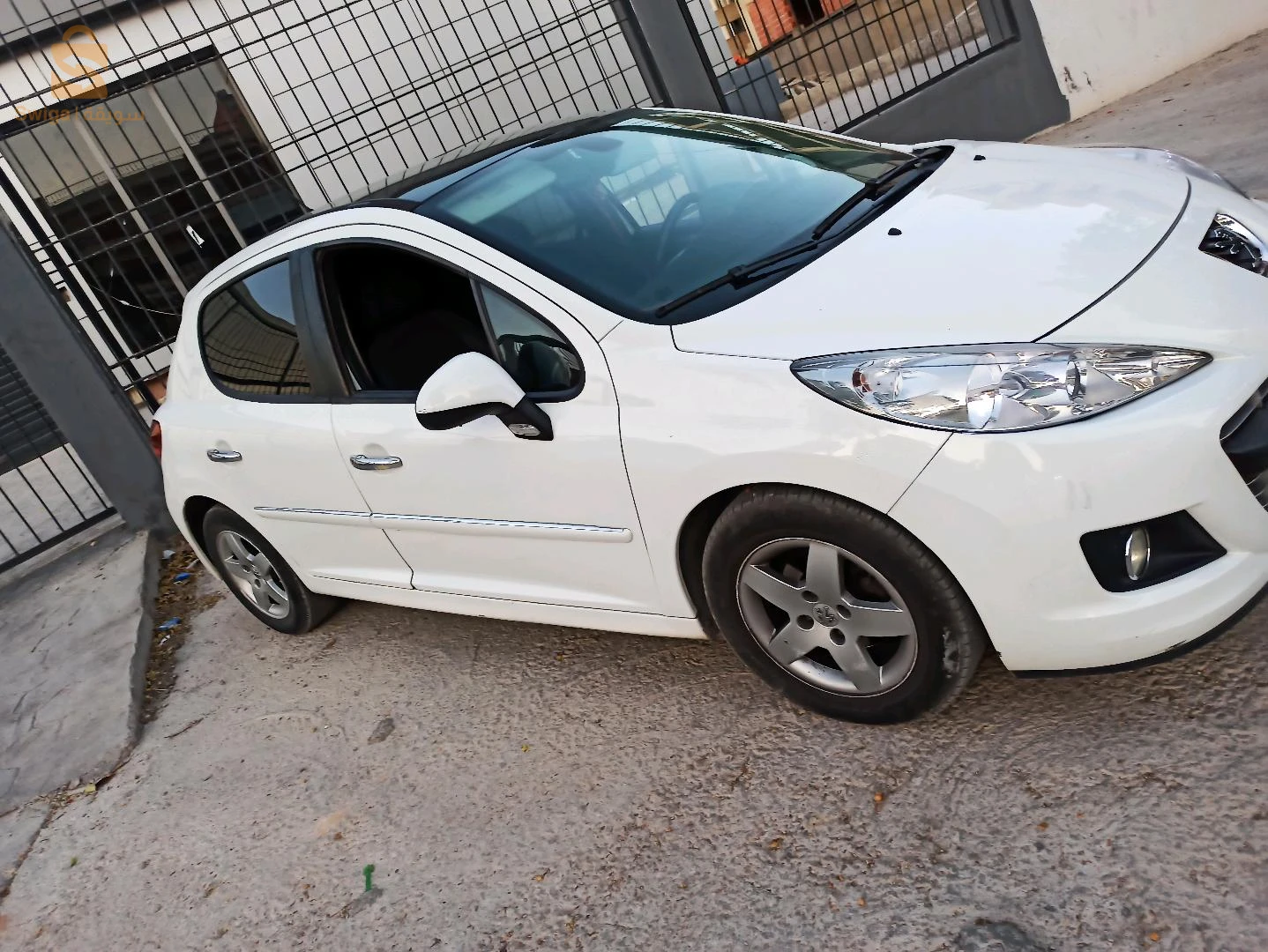 Peugeot 207 2012 25 CONSTANTINE