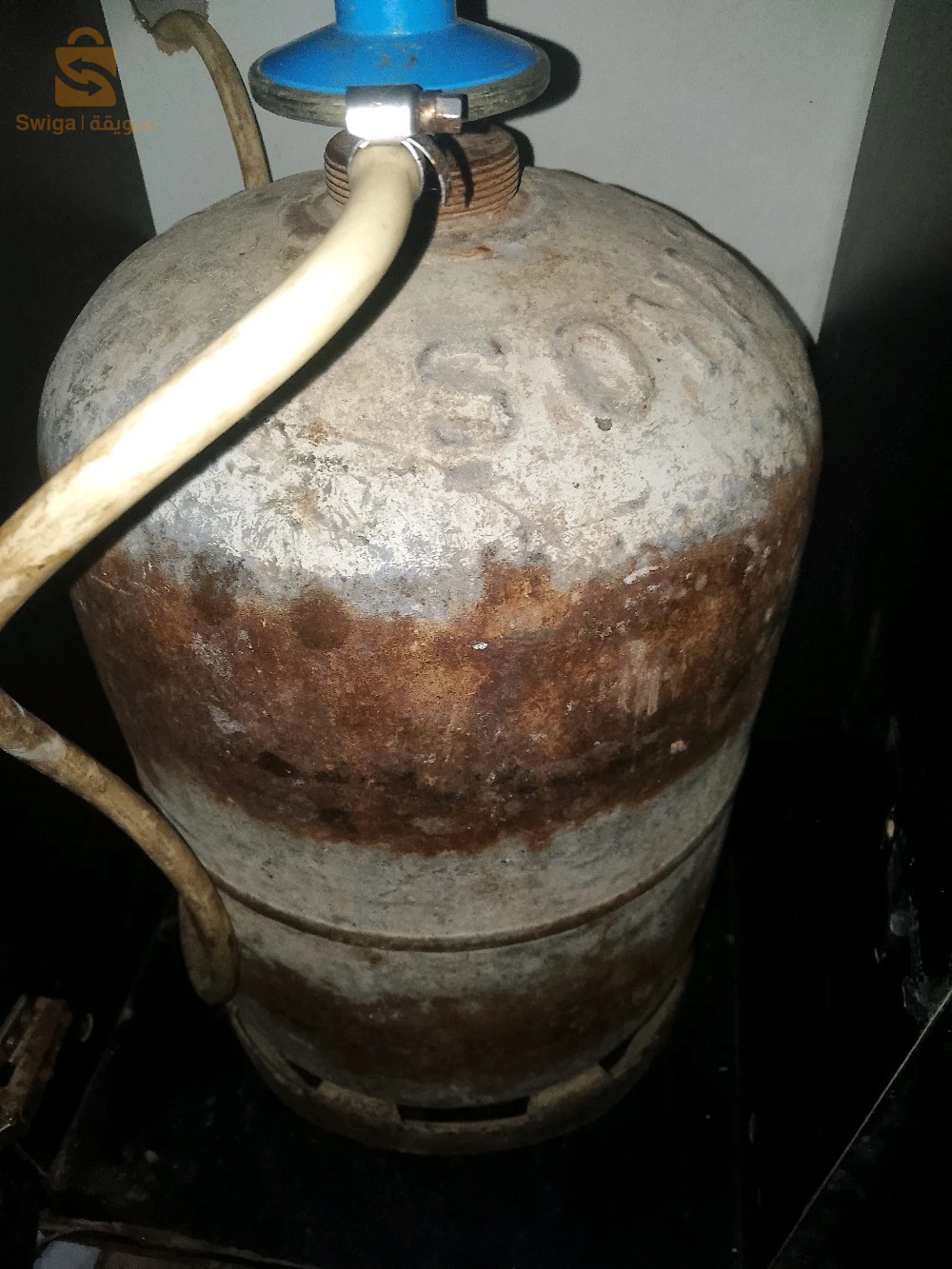 Stoves, ovens and microwaves