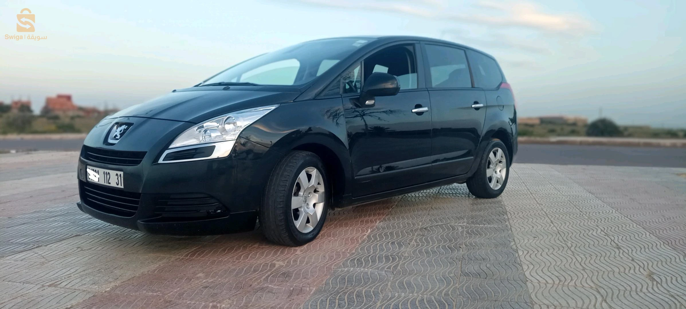 Peugeot 5008 2012 31 ORAN