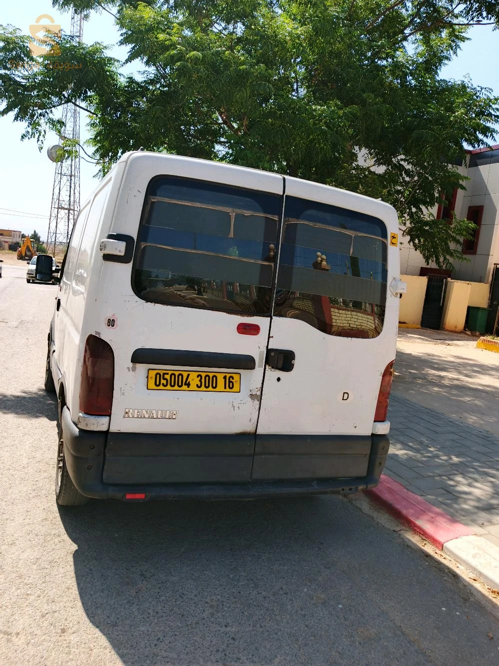 شاحنة صغيرة 