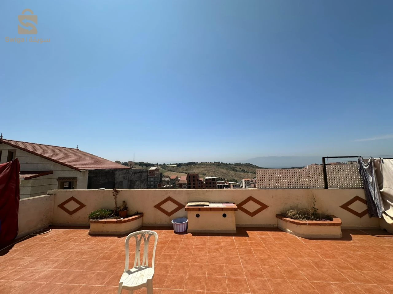 للبيع فلل سكنية عدد الغرف8 16 الجزائر