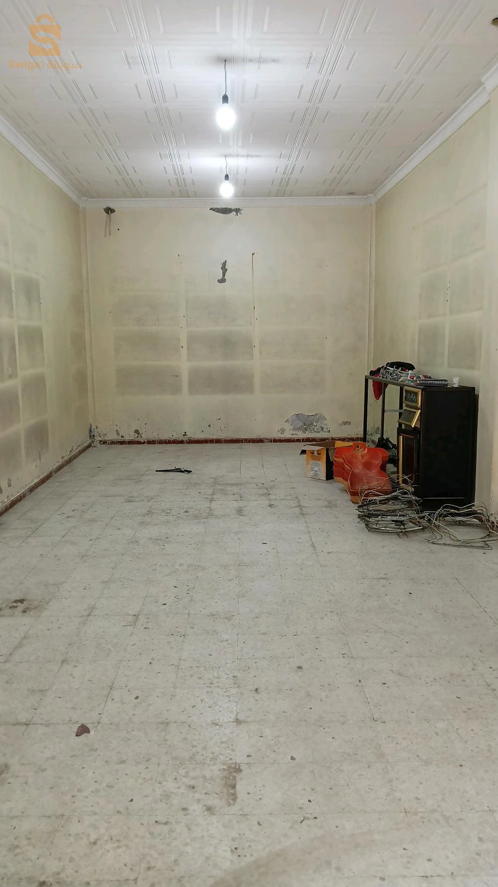 À vendre Magasins les chambres  19 SETIF