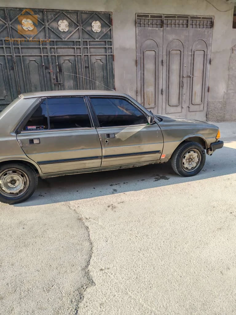 بيجو 305 1986 40 خنشلة