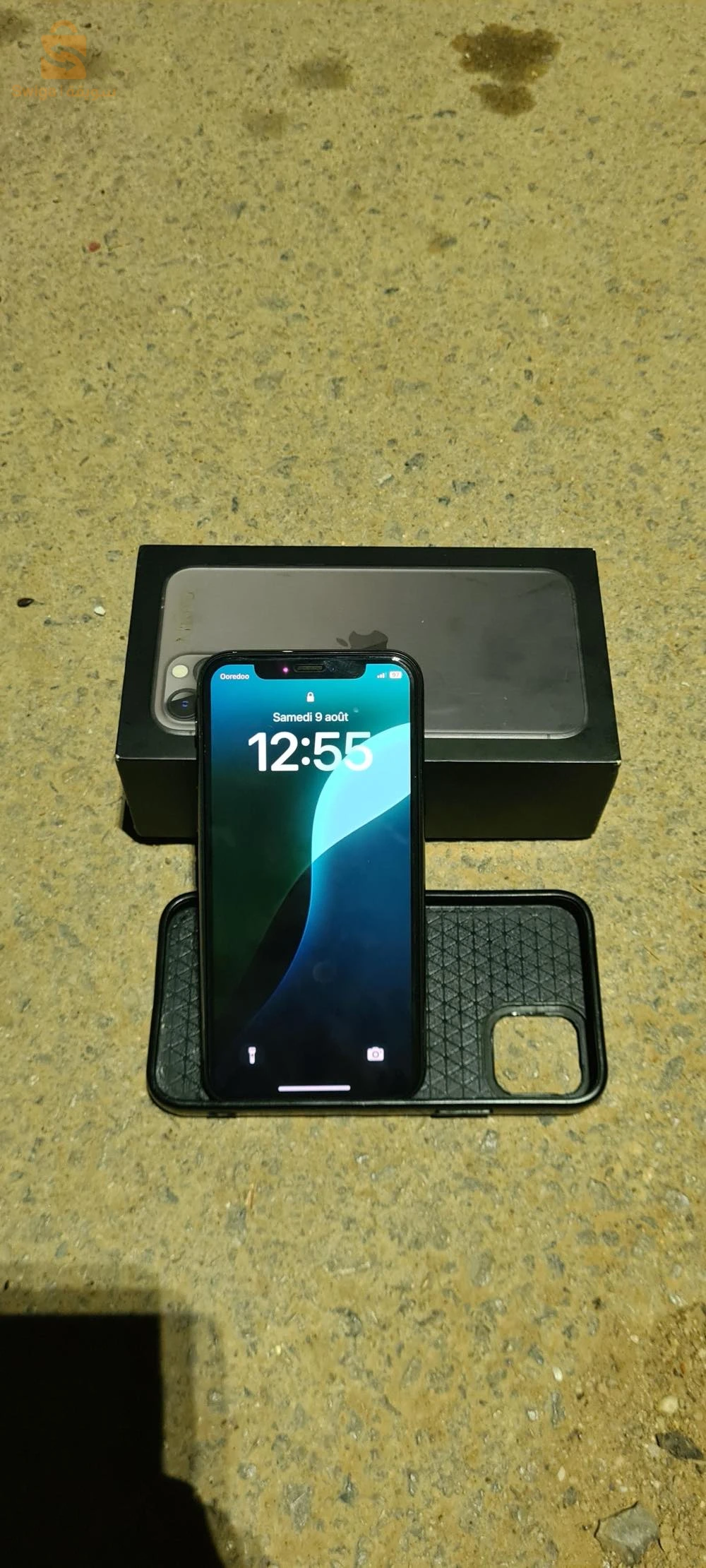 ايفون 11Pro للبيع