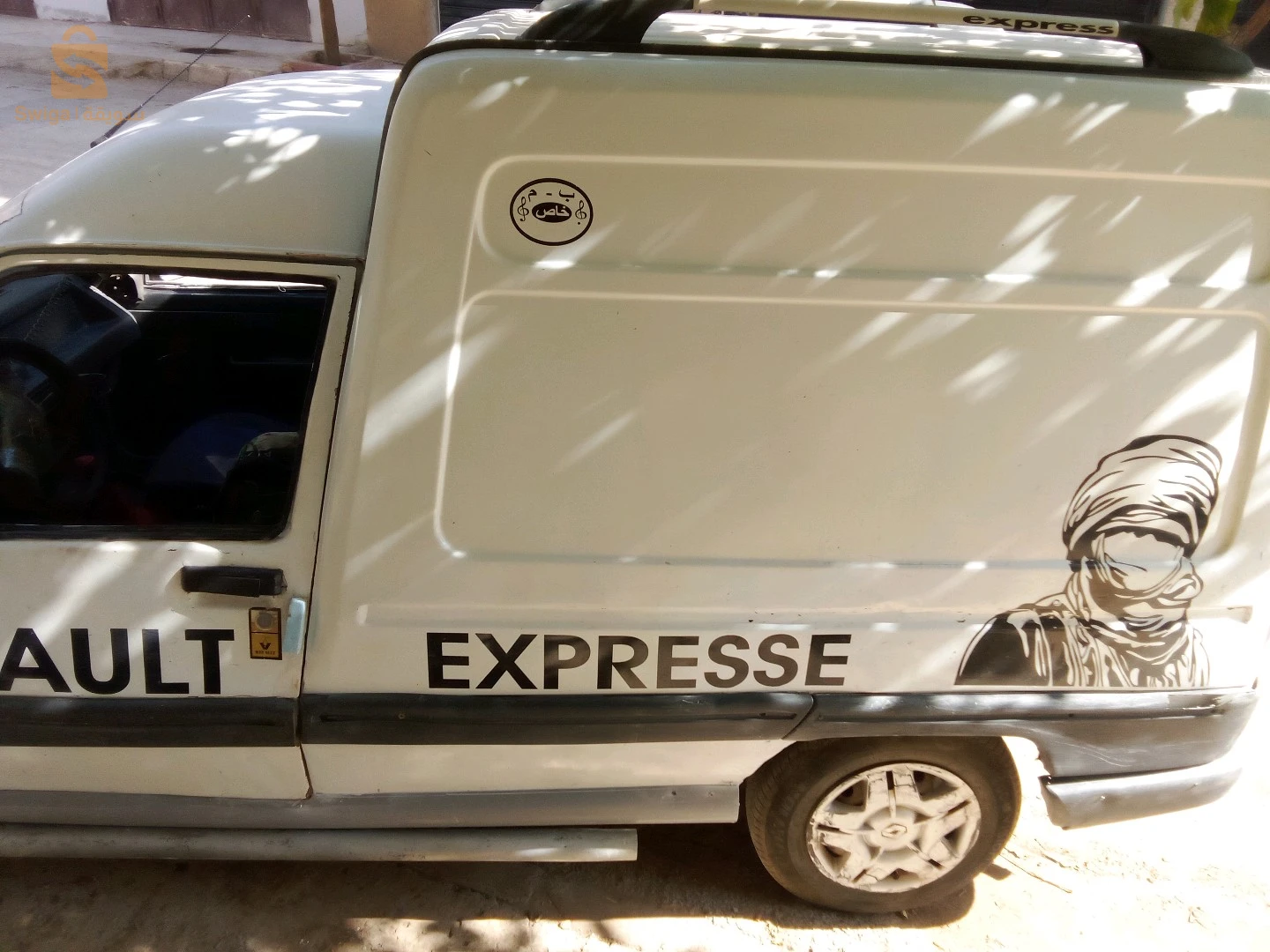 رينو Express 1993 44 عين الدفلى
