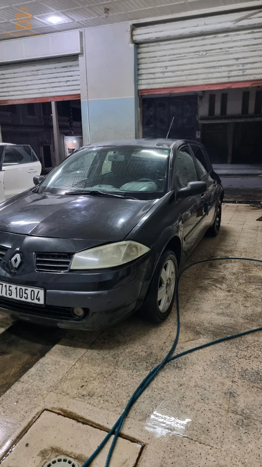 رينو Megane 2005 4 ام البواقي