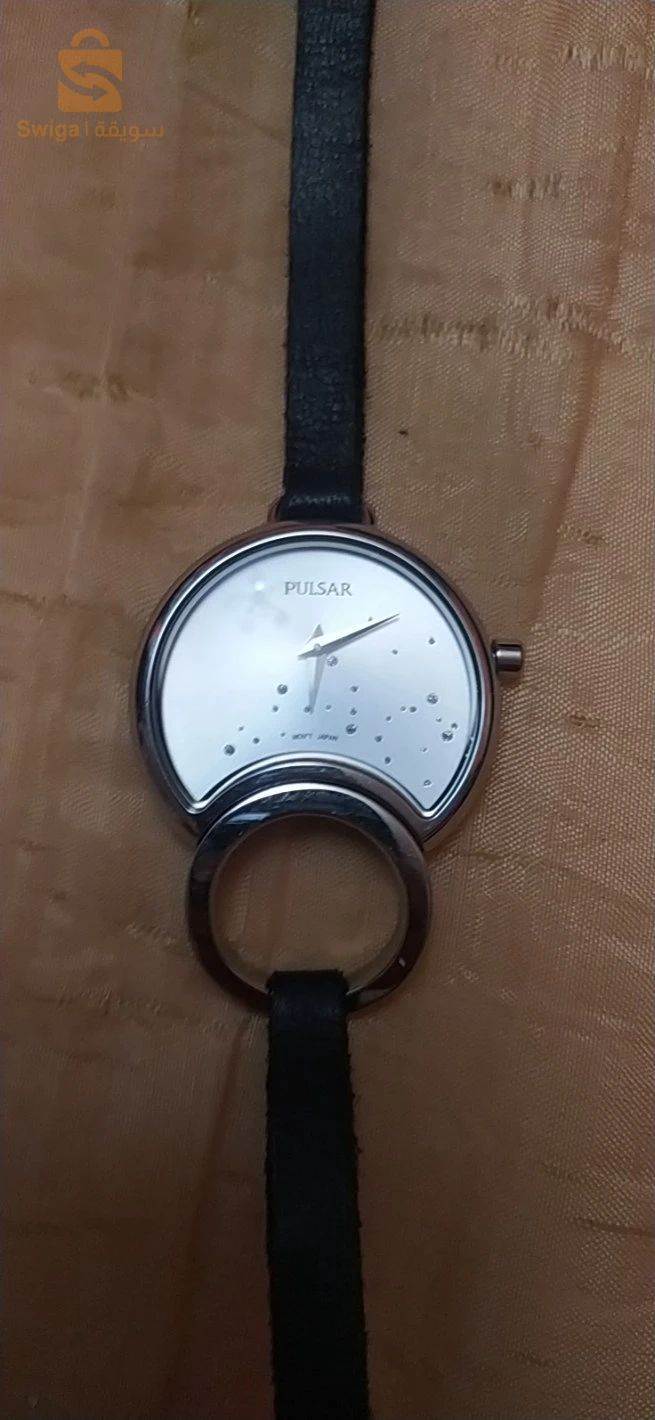 الساعات 