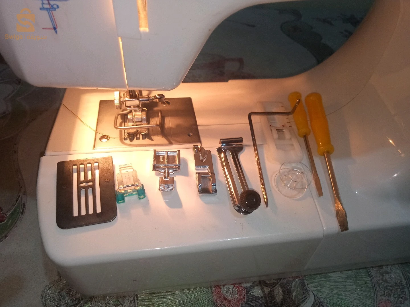 مكينة خياطة 