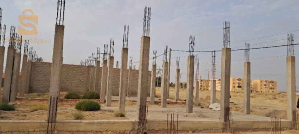 للبيع اراضي سكنية عدد الغرف 28 المسيلة