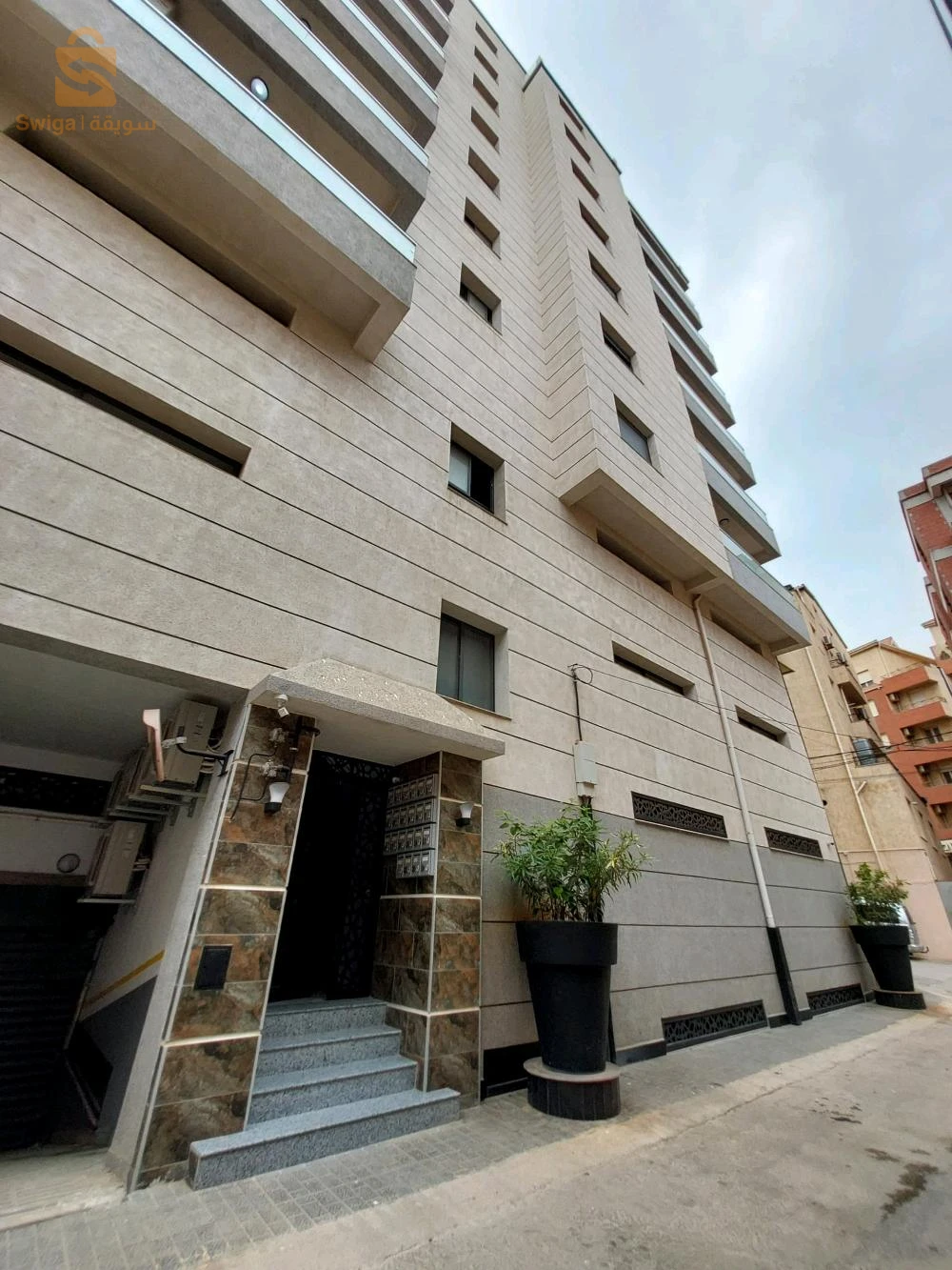 للبيع شقق سكنية عدد الغرف4 16 الجزائر