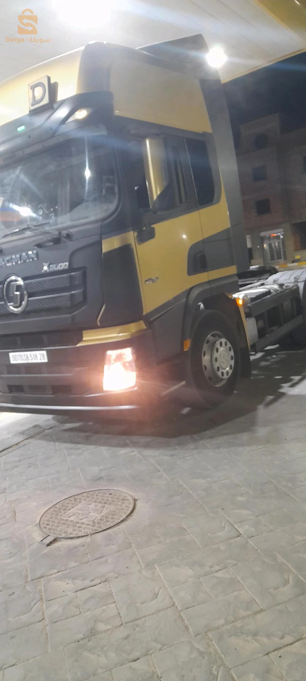 الشاحنات 