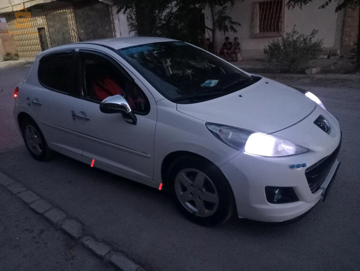 بيجو 207 2012 40 خنشلة