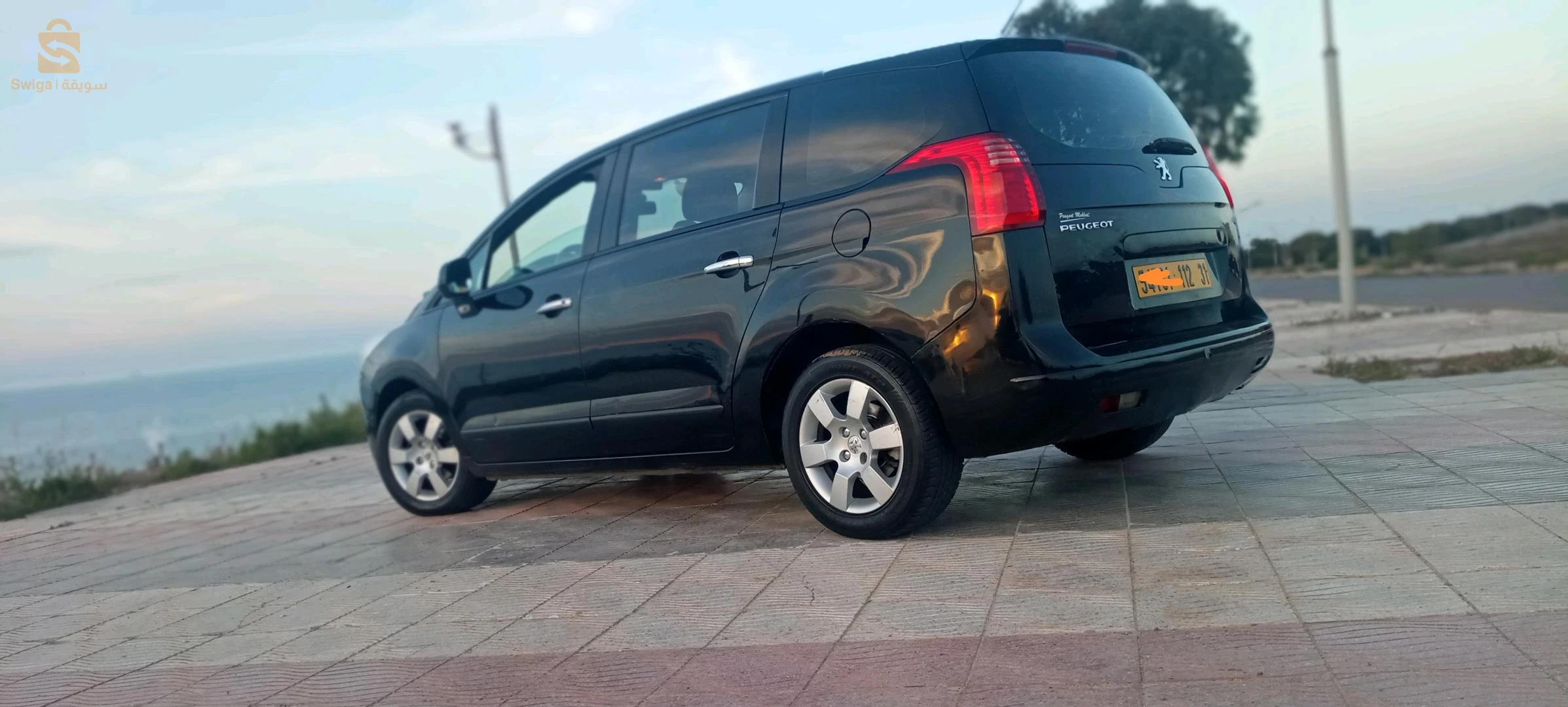 Peugeot 5008 2012 31 ORAN