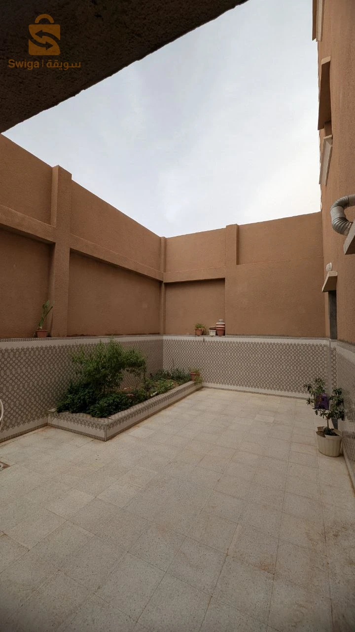 للبيع فلل سكنية عدد الغرف6 17 الجلفة