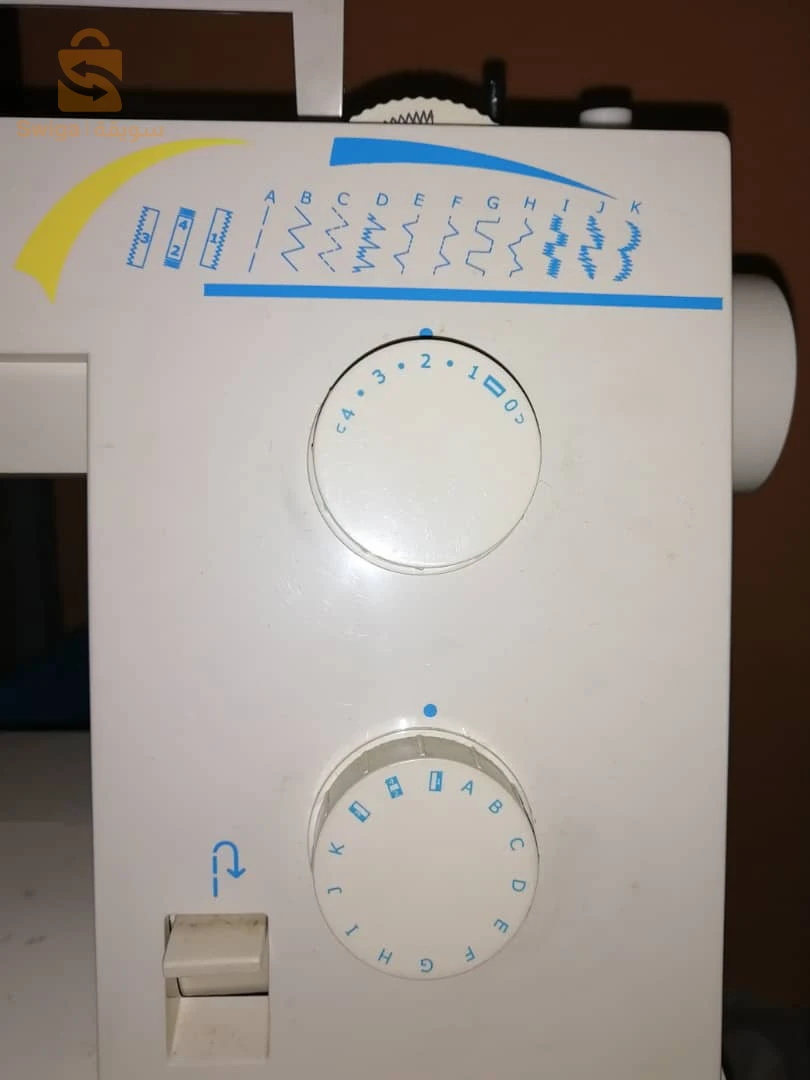 Sewing machine 