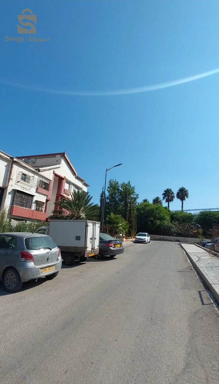 للبيع شقق سكنية عدد الغرف2 16 الجزائر