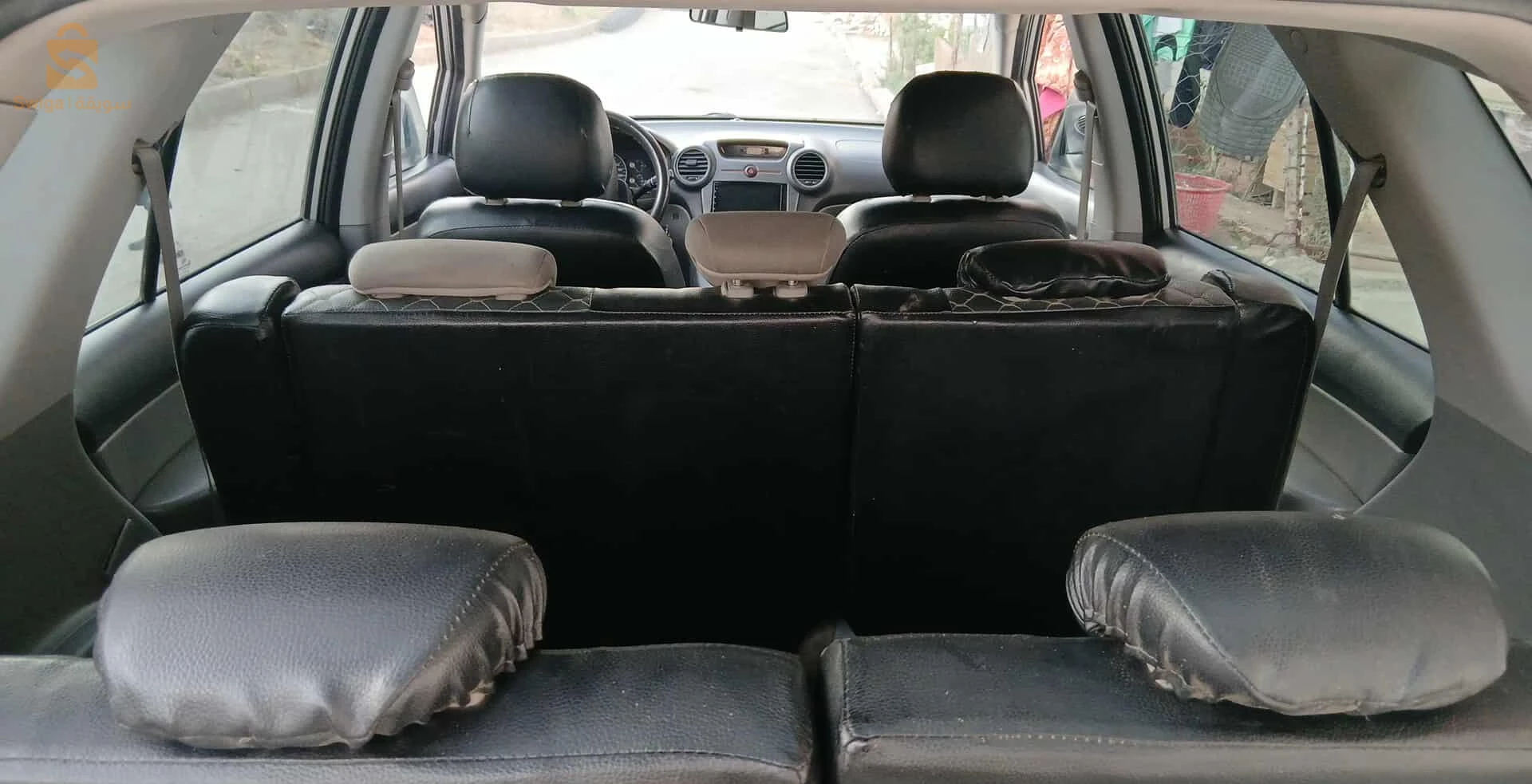 Kia Carens 2009 41 SOUK AHRAs