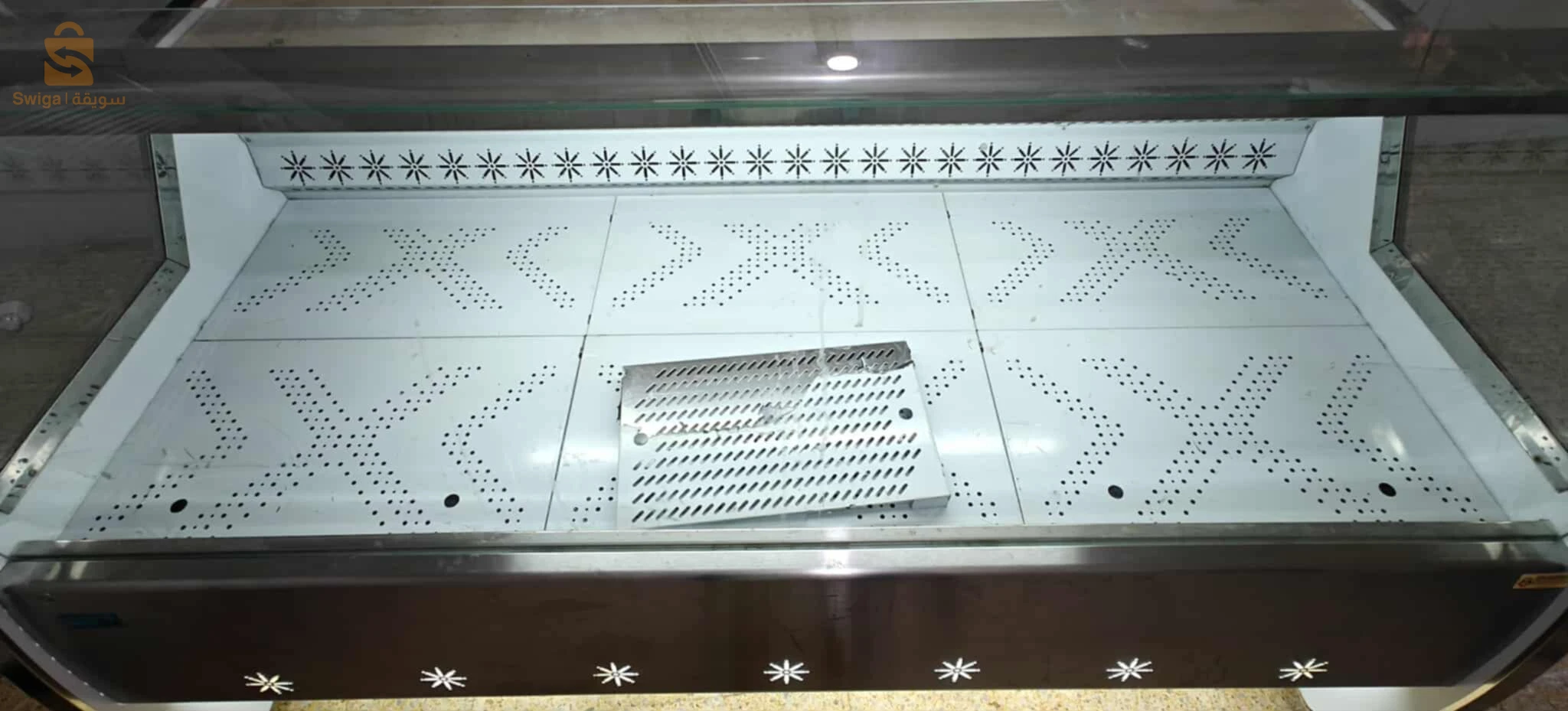 الثلاجات والمجمدات 