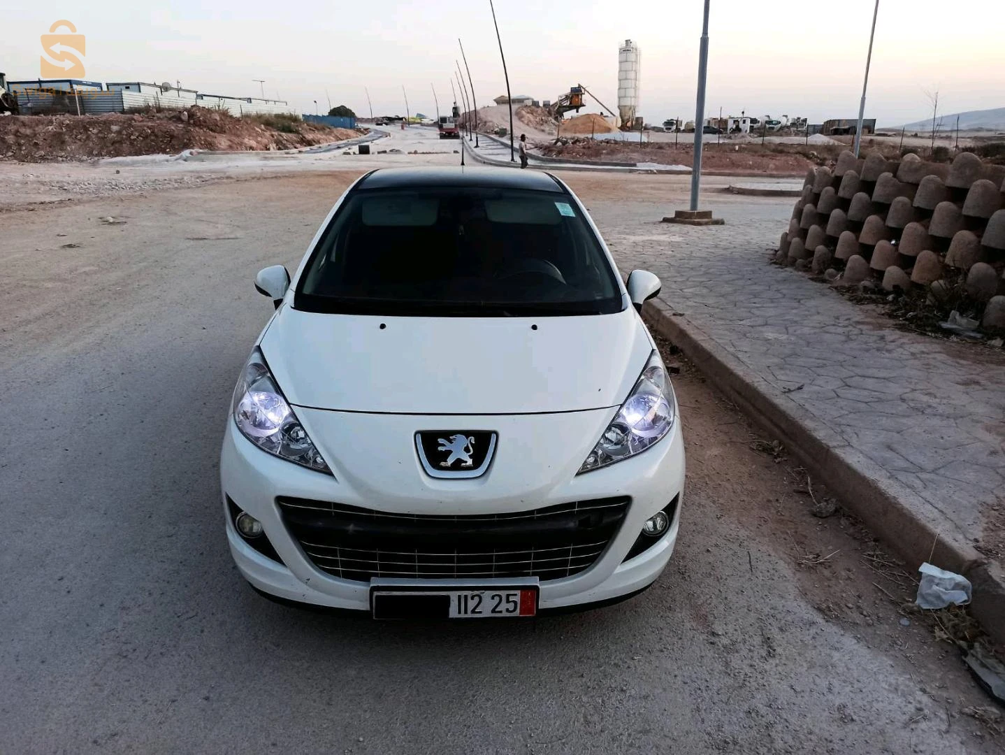 Peugeot 207 2012 25 CONSTANTINE
