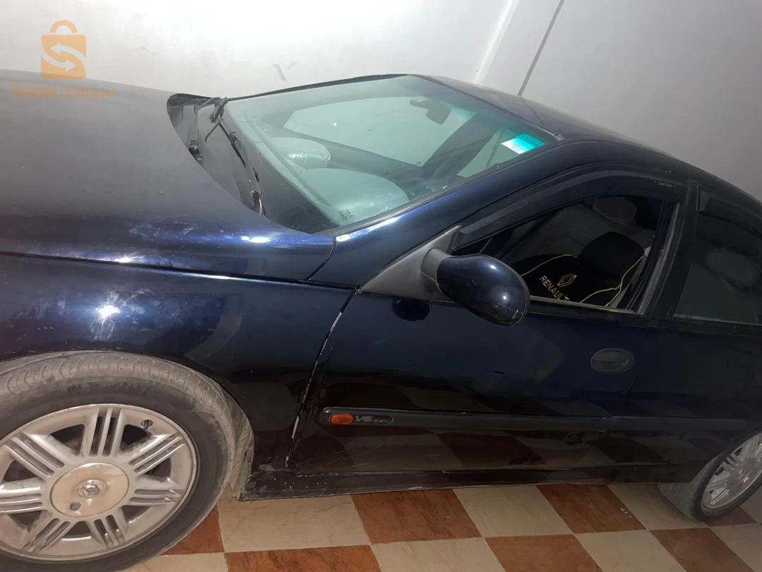 رينو Laguna 2000 13 تلمسان