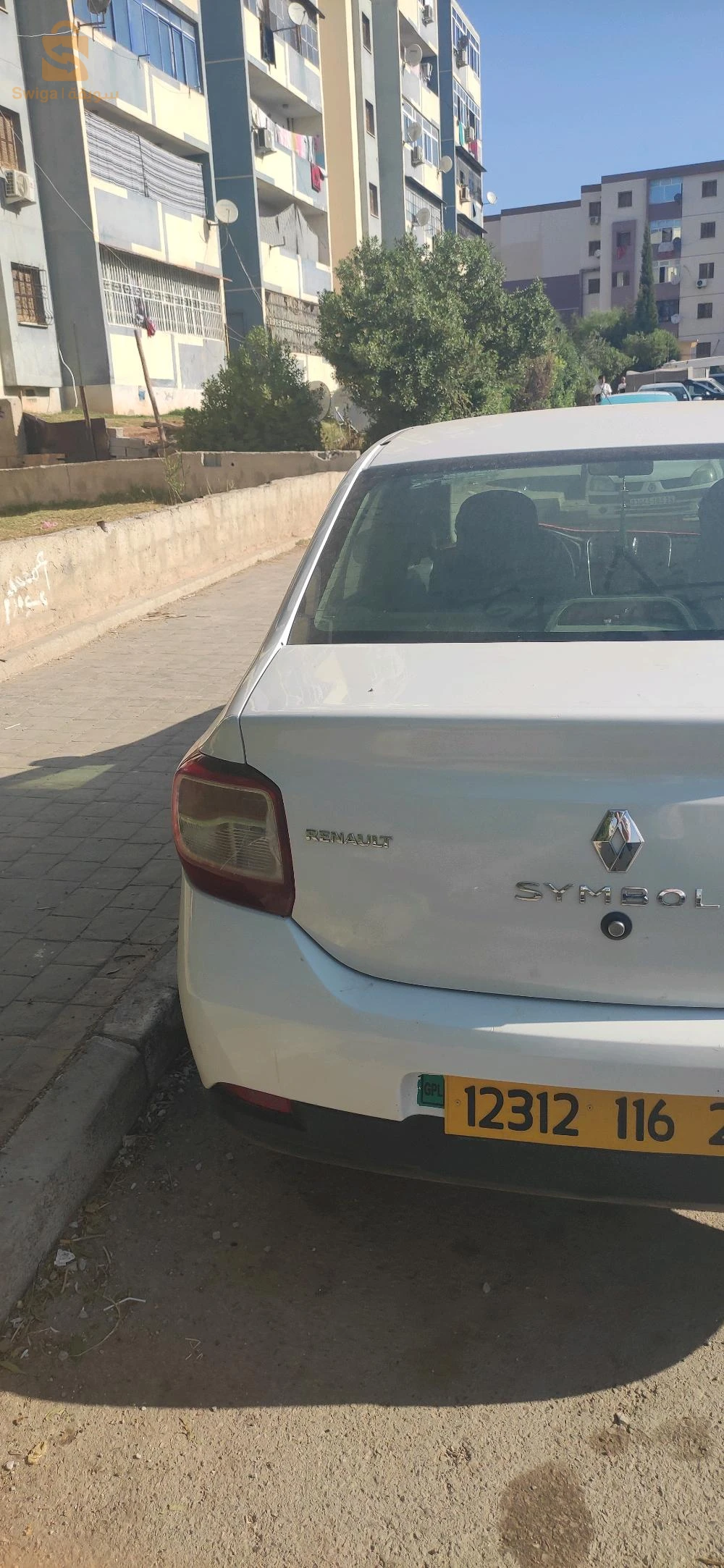 رينو SYMBOL 25 قسنطينة