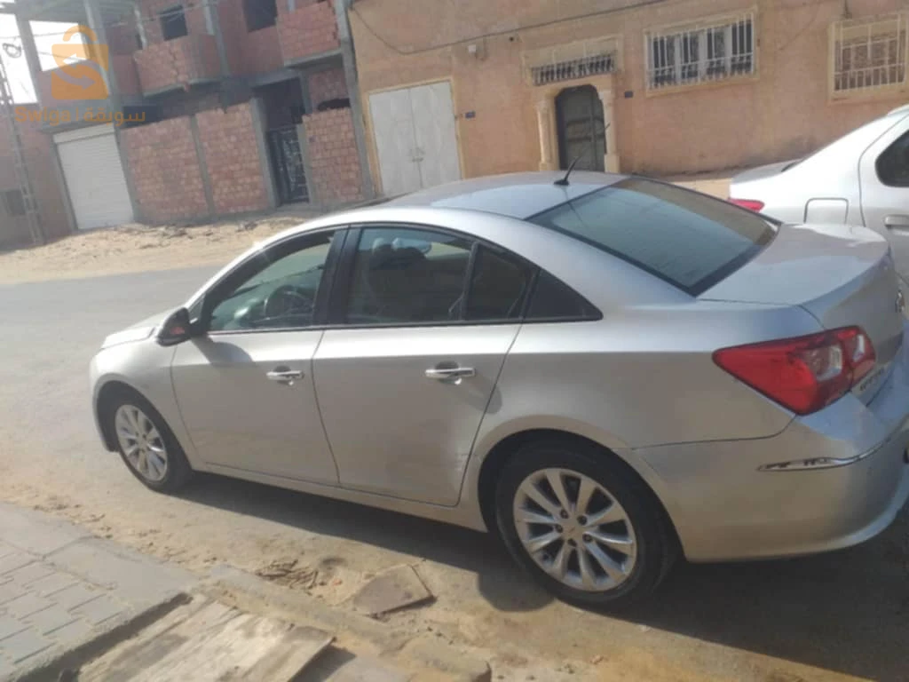 Chevrolet Cruze 2017 55 Touggourt