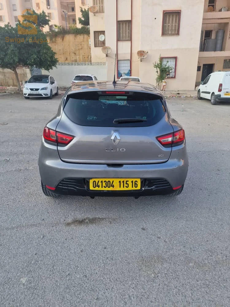 رينو Clio 4 2015 23 عنابة