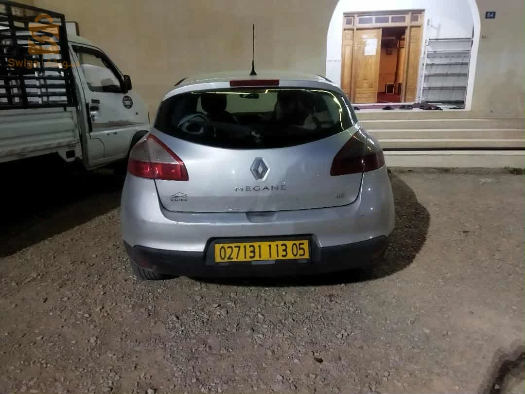 Renault Megane 2013 5 BATNA