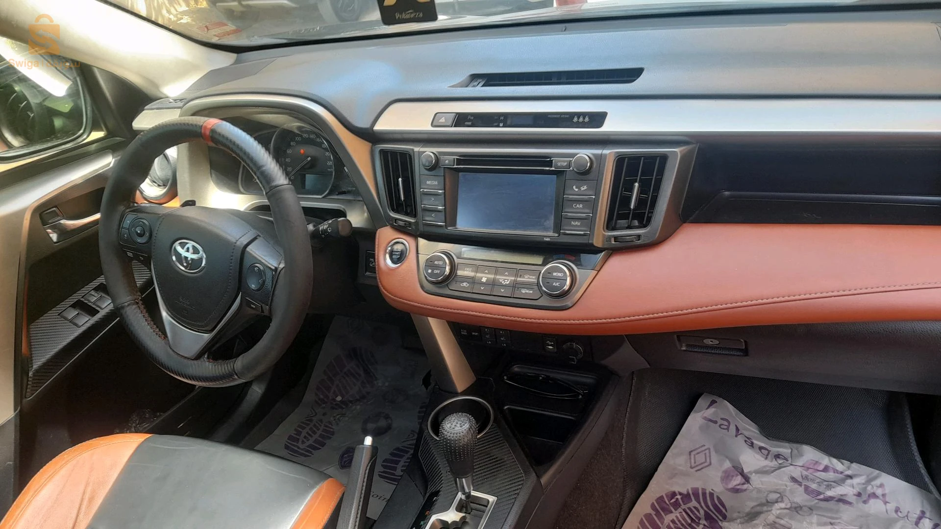تويوتا RAV 4 2015 16 الجزائر