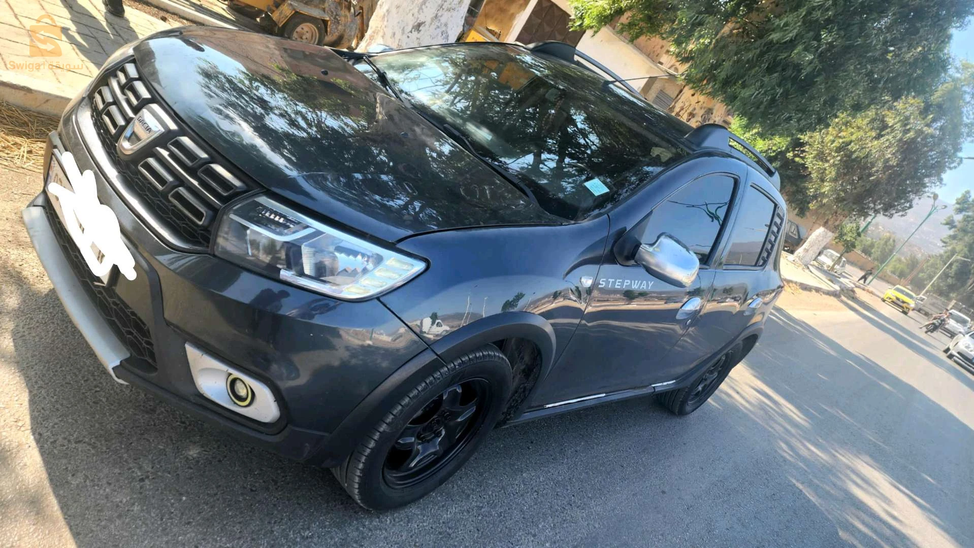 داسيا Sandero 2018 44 عين الدفلى